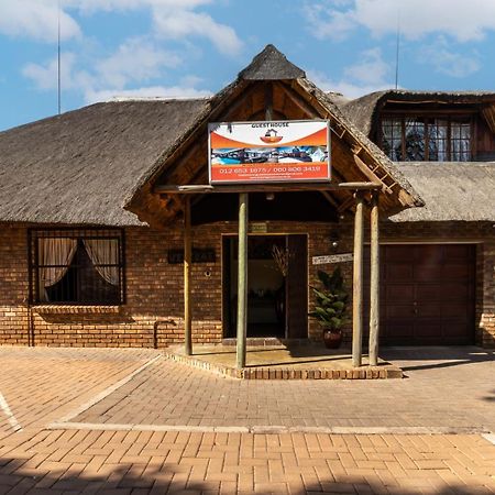 Thatch Haven Guesthouse Centurion Kültér fotó