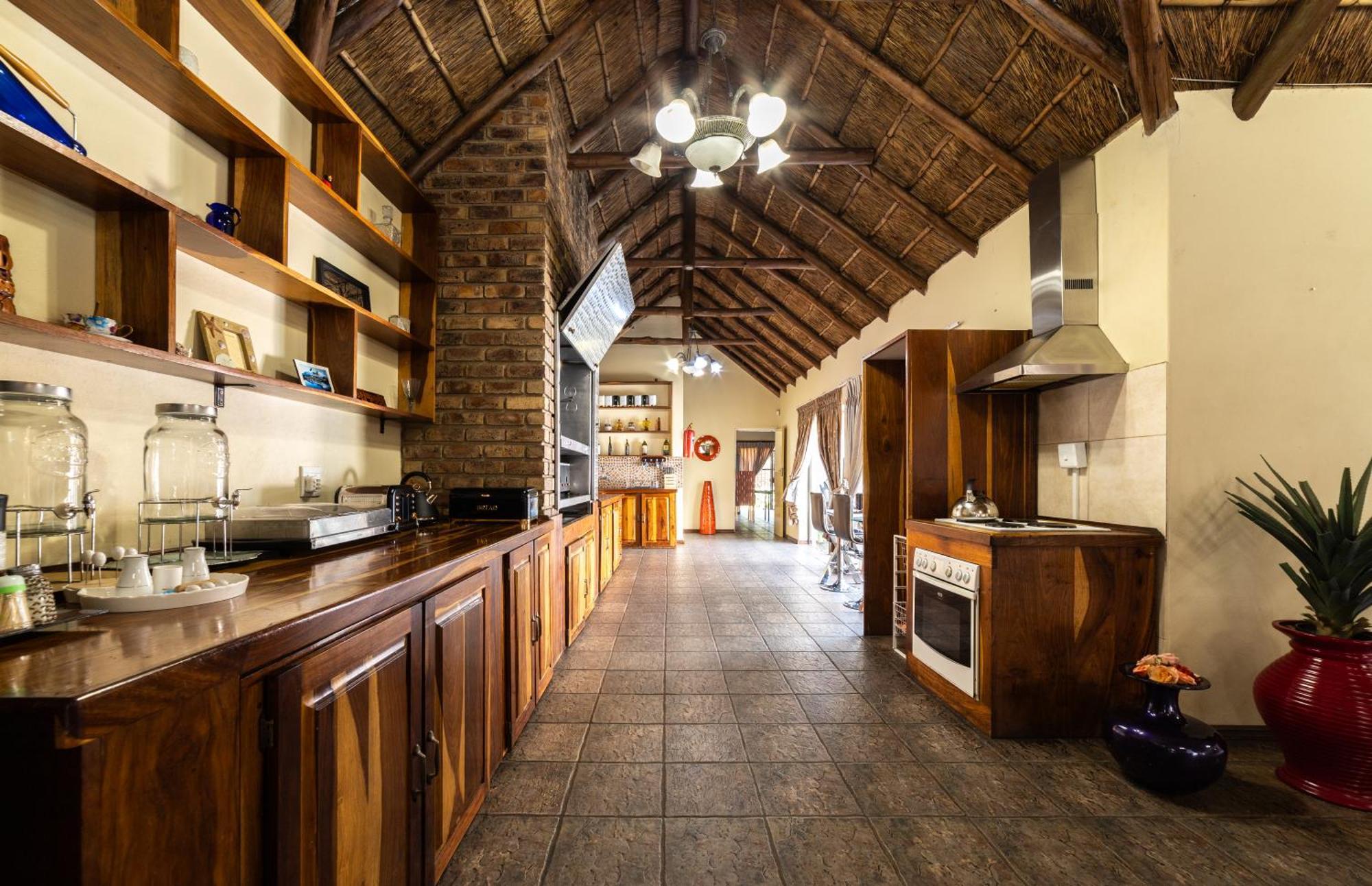 Thatch Haven Guesthouse Centurion Kültér fotó